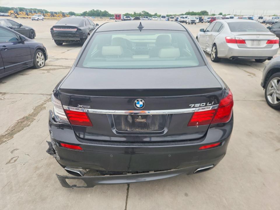 2013 Bmw 750 მანქანა იყიდება აუქციონზე, vin: WBAYF8C51DD140724, აუქციონის ნომერი: 51610406
