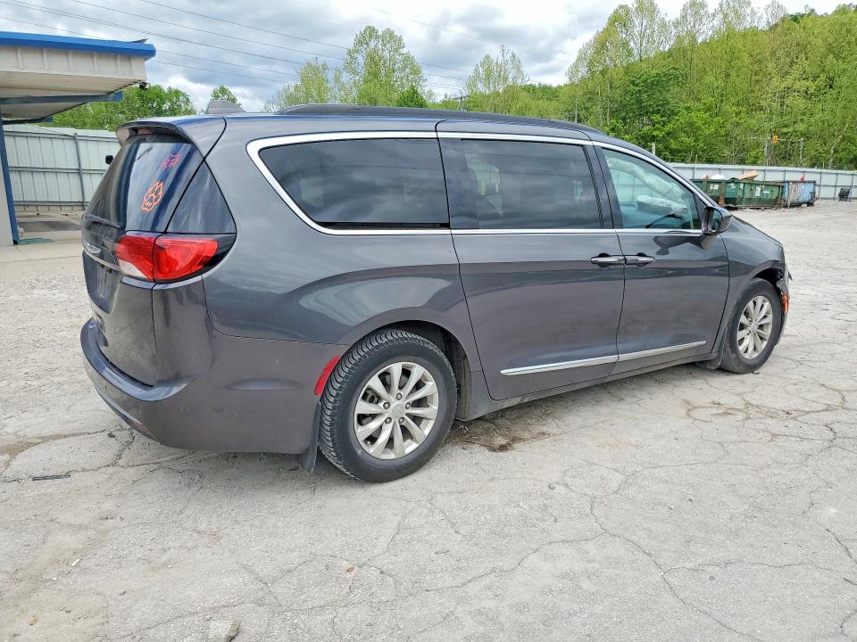 2017 Chrysler Pacifica მანქანა იყიდება აუქციონზე, vin: 2C4RC1BG2HR501732, აუქციონის ნომერი: 51570616