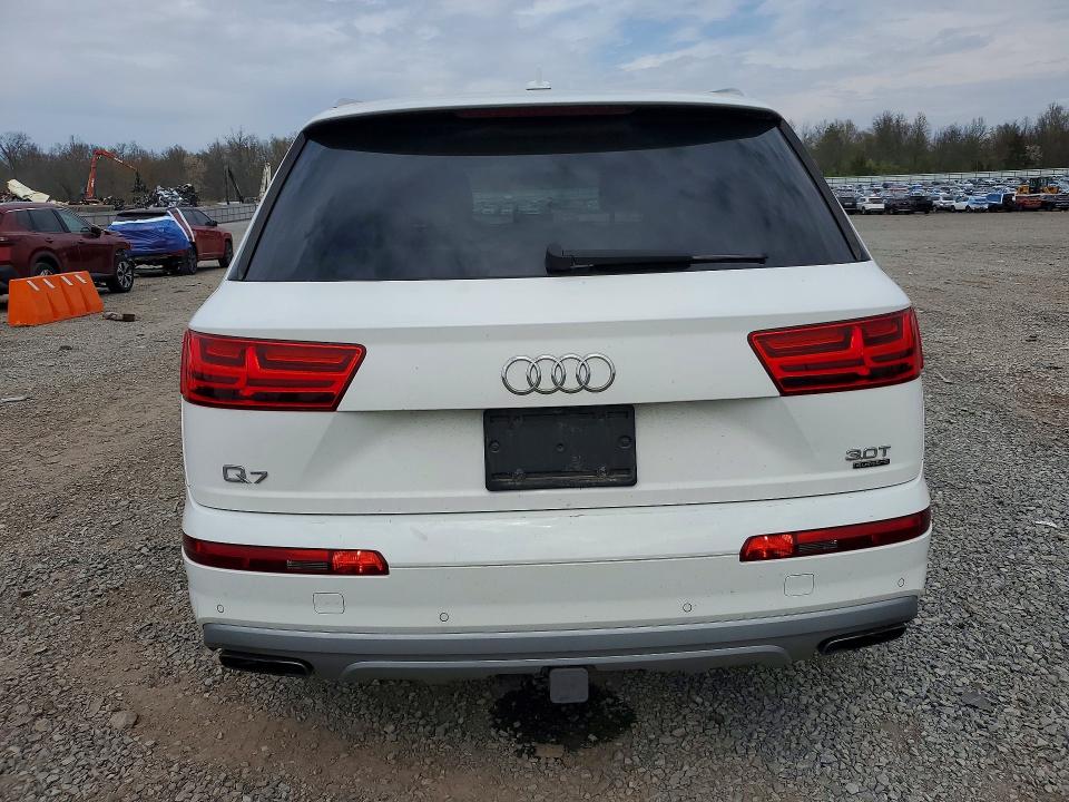 2018 Audi Q7 მანქანა იყიდება აუქციონზე, vin: WA1LAAF71JD042296, აუქციონის ნომერი: 49466156