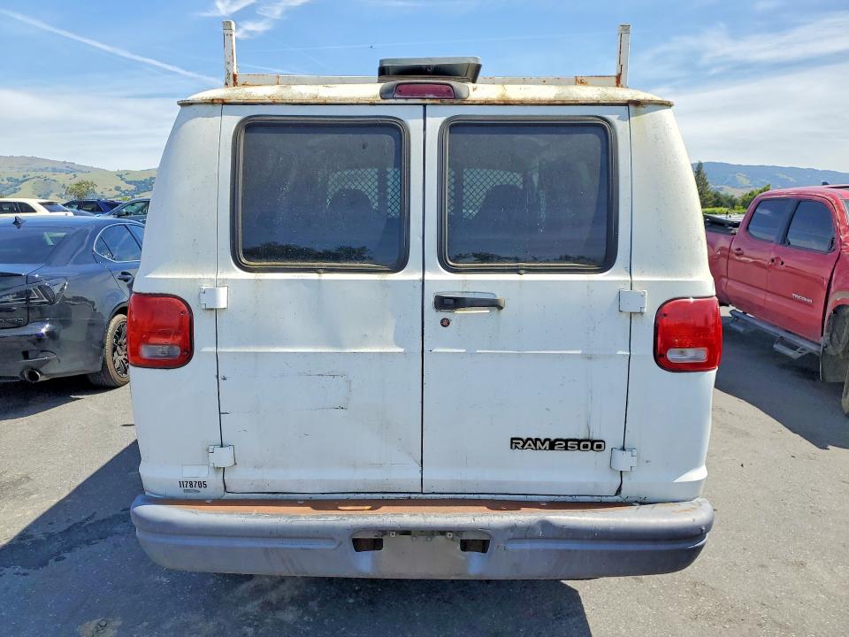 1997 Dodg Ram მანქანა იყიდება აუქციონზე, vin: 2B7HB21X9VK543745, აუქციონის ნომერი: 49839306
