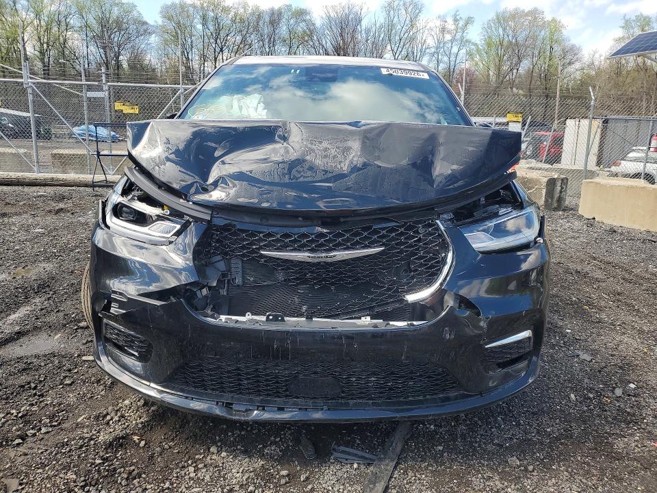2025 Chrysler Pacifica მანქანა იყიდება აუქციონზე, vin: 2C4RC1S78SR572084, აუქციონის ნომერი: 48039926