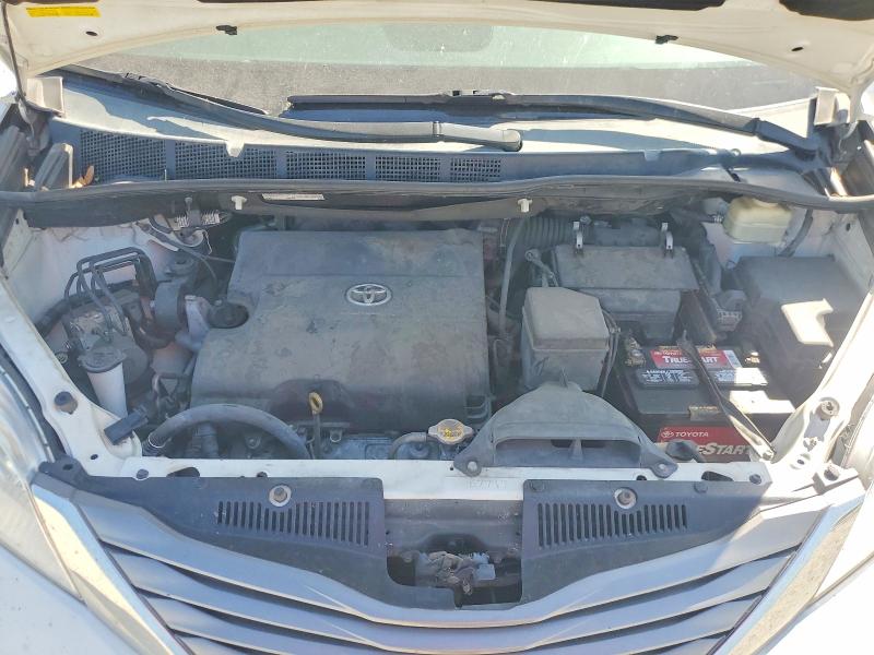 50735496 :رقم المزاد ، 5TDYK3DC7GS722785 vin ، 2016 Toyota Sienna مزاد بيع