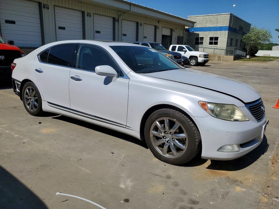 49972496 :رقم المزاد ، JTHBL46F585073820 vin ، 2008 Lexus Ls مزاد بيع