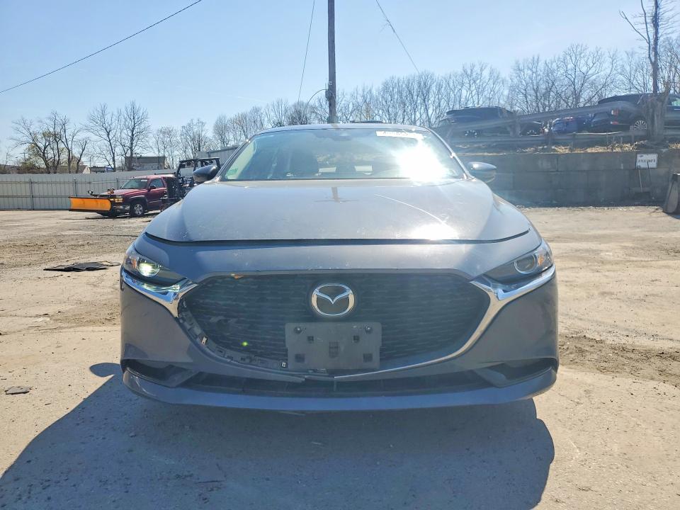 Продаж на аукціоні авто 2022 Mazda 3, vin: 3MZBPACL4NM304899, номер лоту: 49385256
