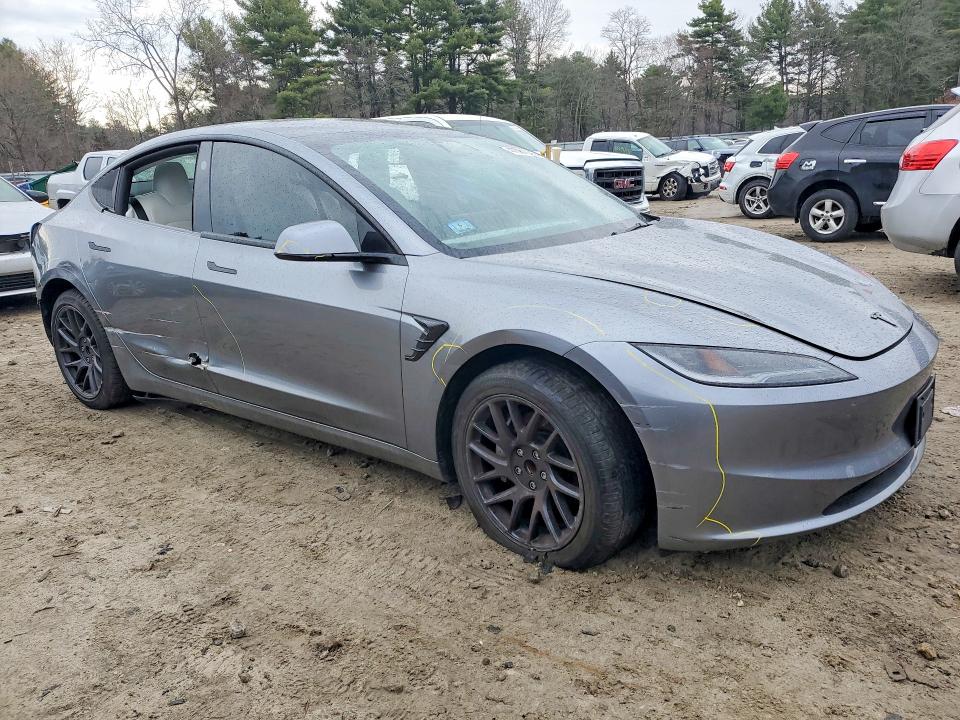 2025 Tesla Model 3 მანქანა იყიდება აუქციონზე, vin: 5YJ3E1EA6SF990842, აუქციონის ნომერი: 47081006
