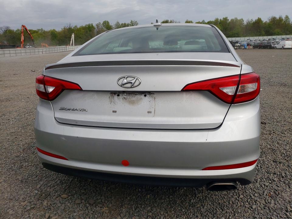 51611406 :رقم المزاد ، 5NPE24AF1FH044773 vin ، 2015 Hyundai Sonata مزاد بيع