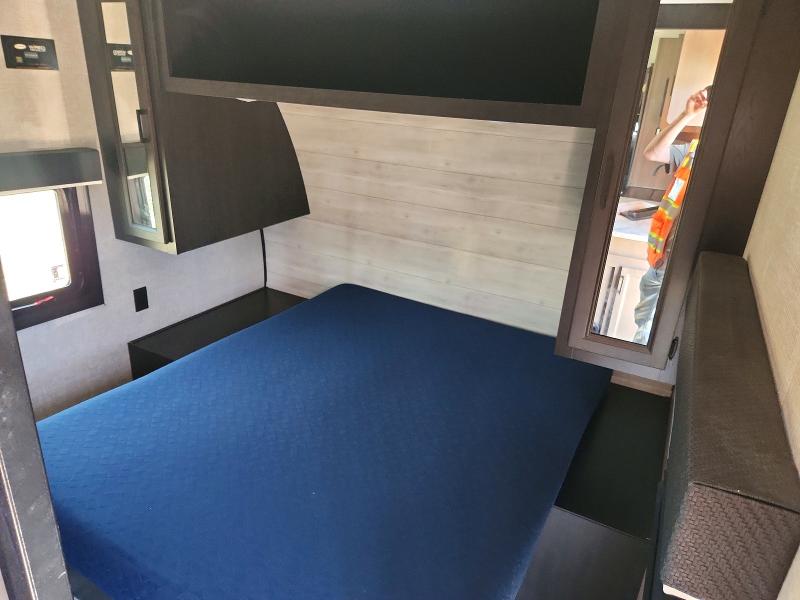Продажа на аукционе авто 2023 Jayco Jay Flight, vin: 1UJBC0BR7P17S0167, номер лота: 51079126