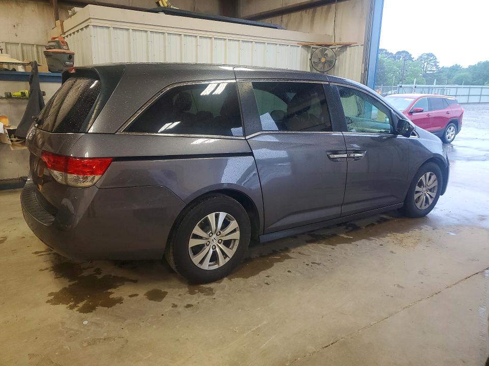 51016106 :رقم المزاد ، 5FNRL5H48FB127205 vin ، 2015 Honda Odyssey مزاد بيع