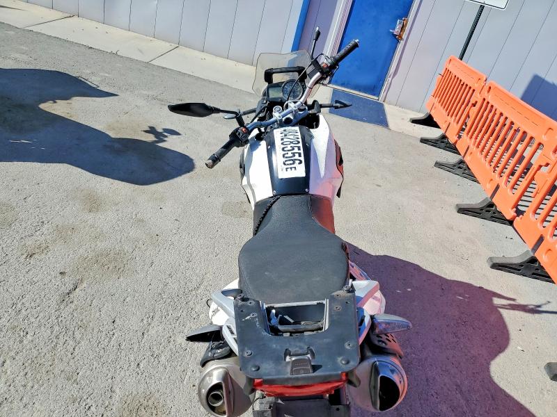 48428556 :رقم المزاد ، WB1018906BZY93592 vin ، 2011 Bmw G650 مزاد بيع