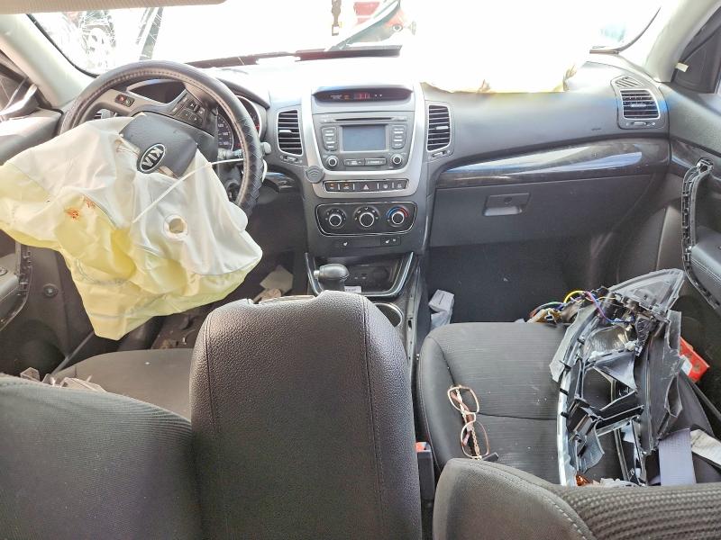 49475166 :رقم المزاد ، 5XYKT4A78FG551735 vin ، 2015 Kia Sorento مزاد بيع
