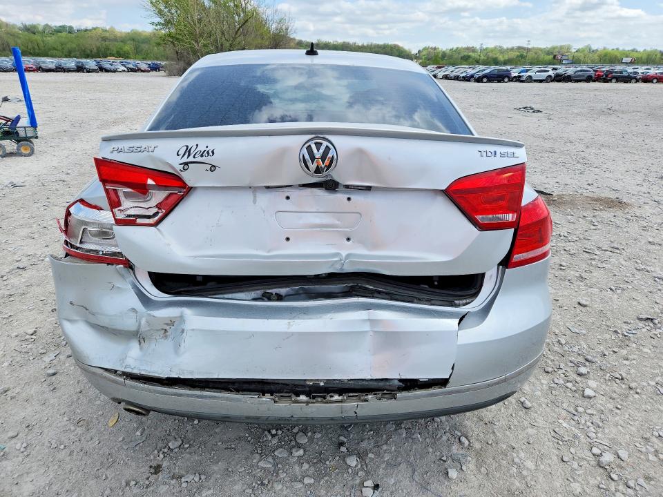 49438826 :رقم المزاد ، 1VWCN7A38EC034643 vin ، 2014 Volkswagen Passat مزاد بيع