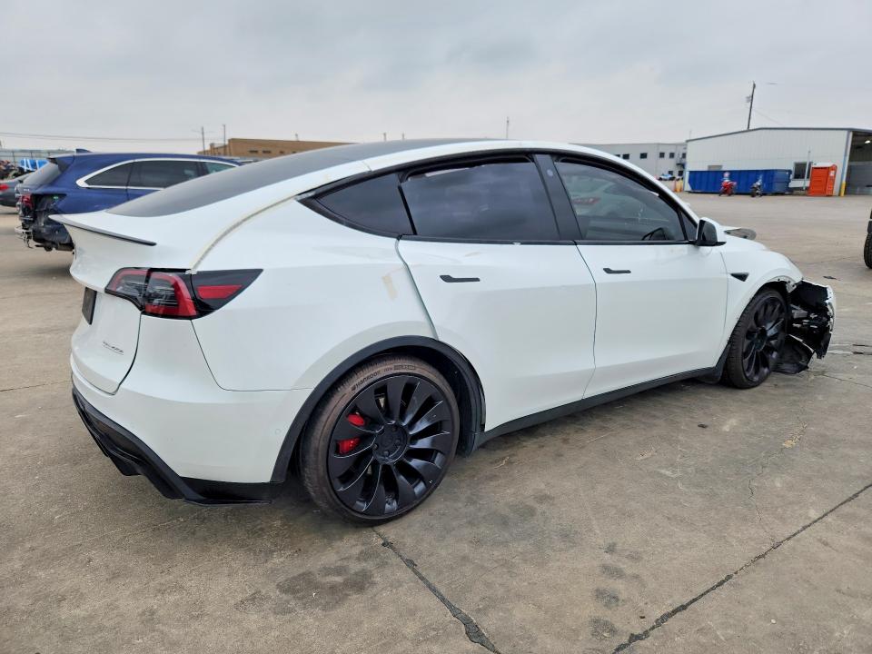 51147106 :رقم المزاد ، 7SAYGDEF0NF452268 vin ، 2022 Tesla Model Y مزاد بيع