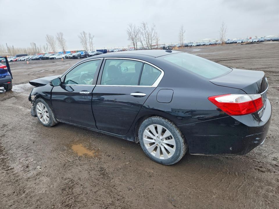 49923686 :رقم المزاد ، 1HGCR2F81FA803089 vin ، 2015 Honda Accord مزاد بيع