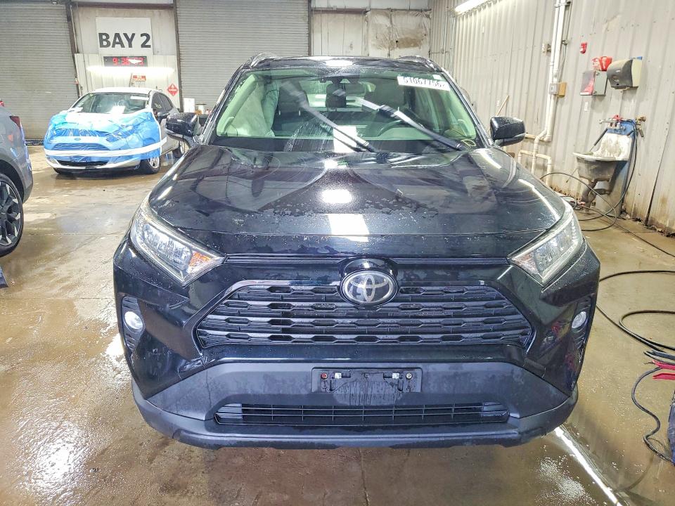 51067756 :رقم المزاد ، JTMA1RFV3KD501890 vin ، 2019 Toyota Rav4 مزاد بيع
