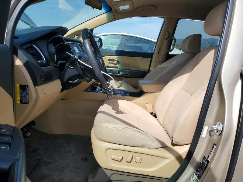 50353366 :رقم المزاد ، KNDMB5C18G6140138 vin ، 2016 Kia Sedona مزاد بيع