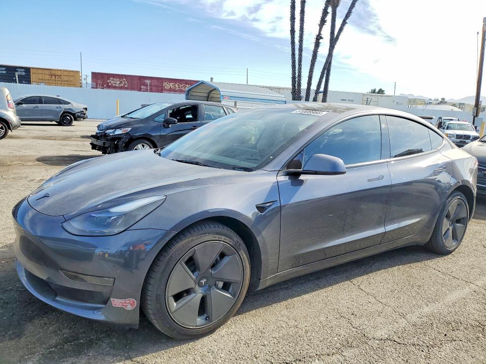 51008966 :رقم المزاد ، 5YJ3E1EA1PF689774 vin ، 2023 Tesla Model 3 مزاد بيع
