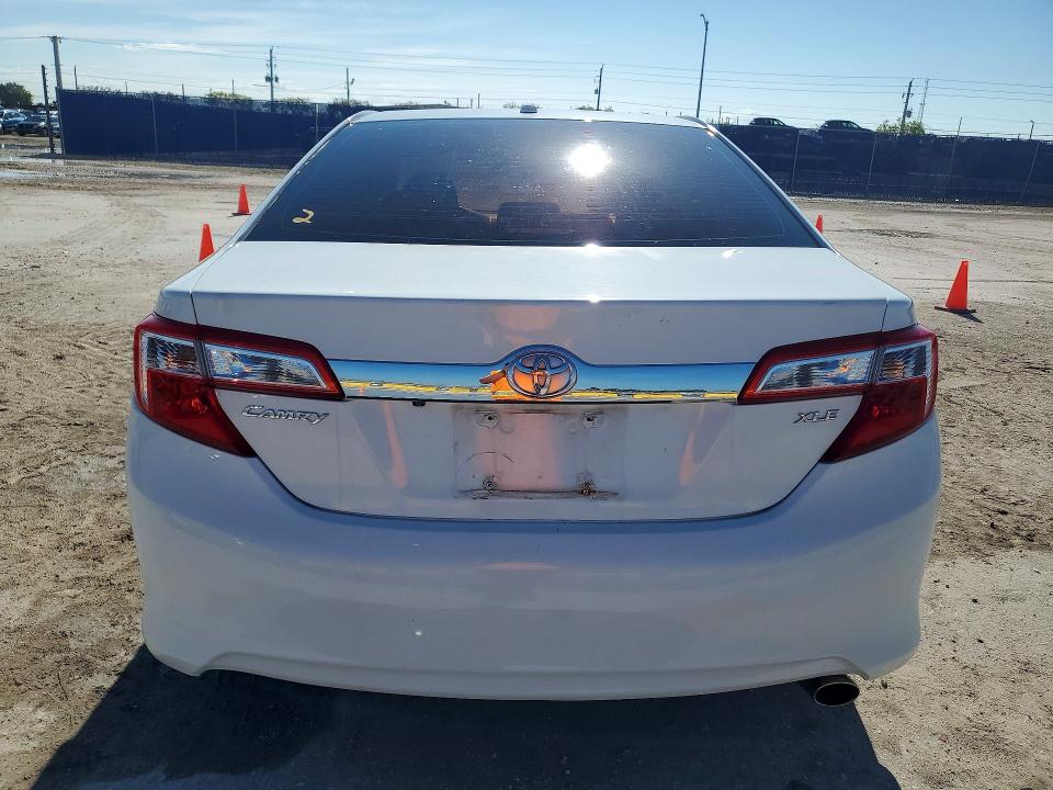 Aukcja sprzedaży 2014 Toyota Camry, vin: 4T4BF1FK1ER345433, numer aukcji: 50433486