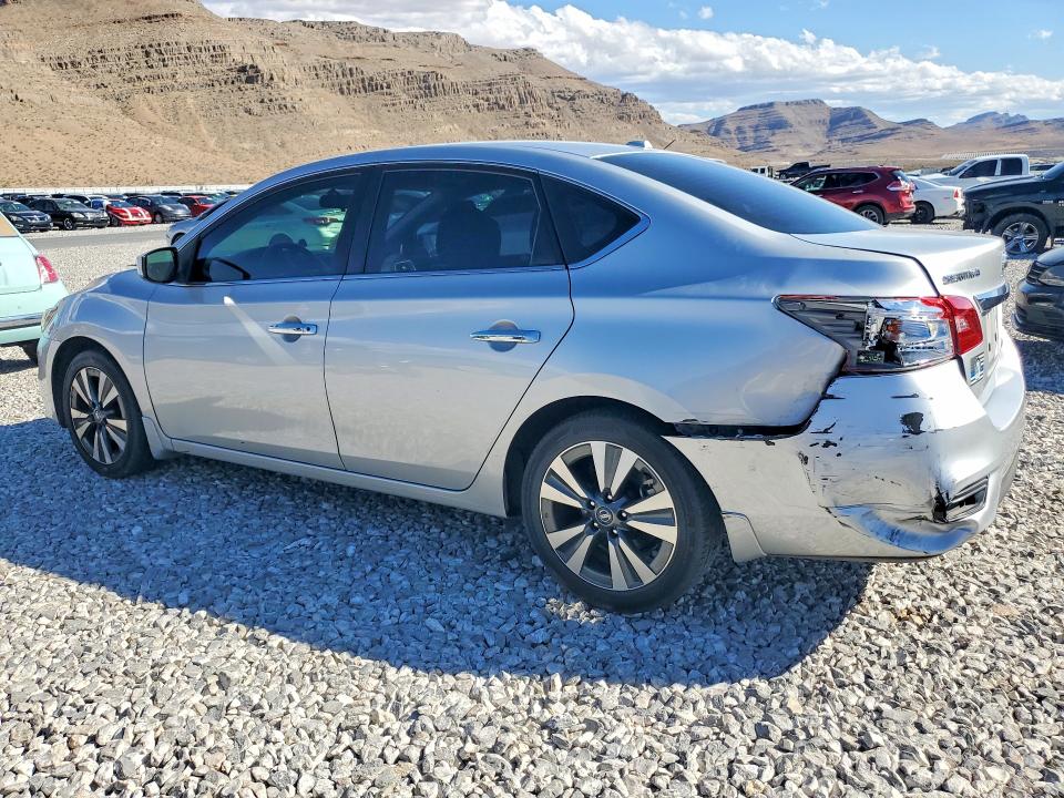 49626116 :رقم المزاد ، 3N1AB7AP5KY374845 vin ، 2019 Nissan Sentra مزاد بيع