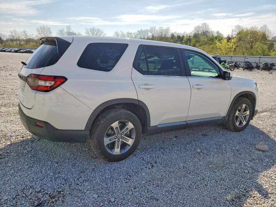 Продажа на аукционе авто 2023 Honda Pilot, vin: 5FNYG1H46PB013133, номер лота: 49571766