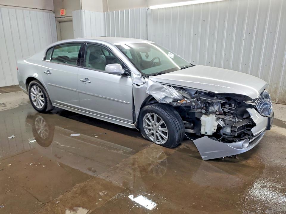 50117296 :رقم المزاد ، 1G4HC5EM2BU135992 vin ، 2011 Buick Lucerne مزاد بيع
