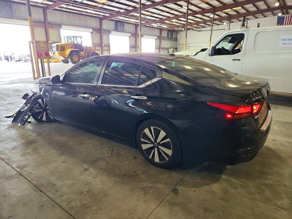 51461626 :رقم المزاد ، 1N4BL4DV5NN309783 vin ، 2022 Nissan Altima مزاد بيع