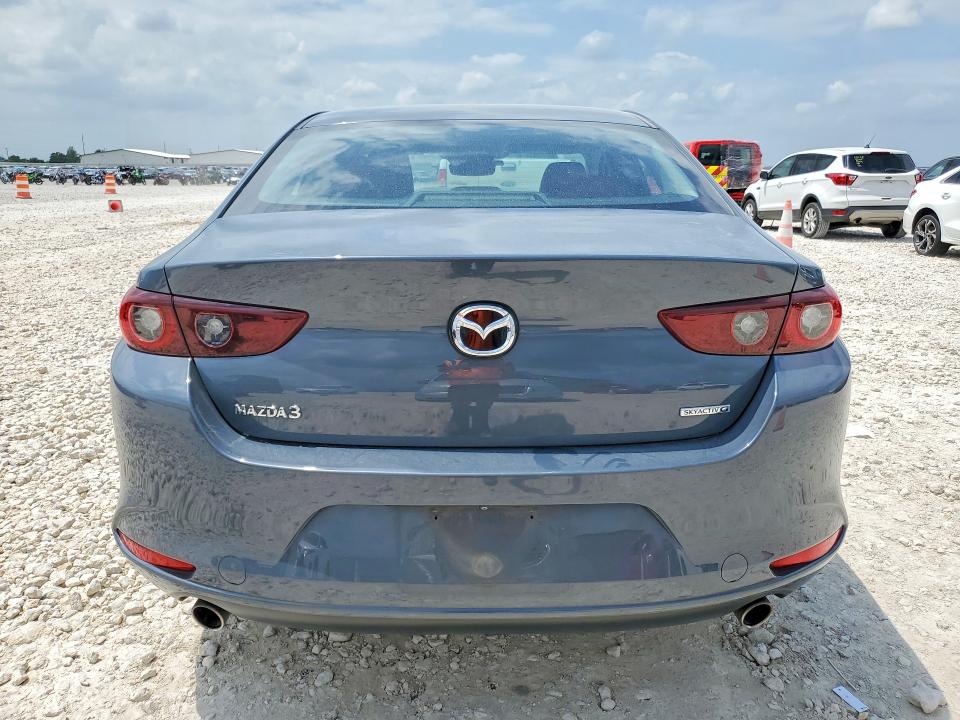 50066306 :رقم المزاد ، 3MZBPACLXNM305202 vin ، 2022 Mazda 3 مزاد بيع