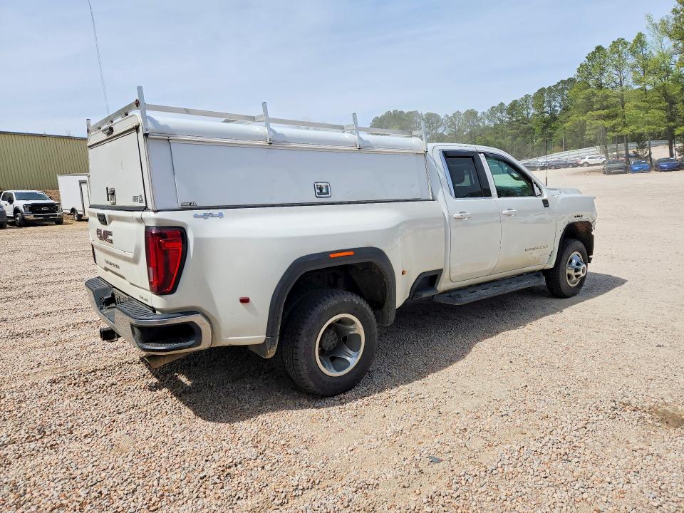 48680686 :رقم المزاد ، 1GT59TE77NF146872 vin ، 2022 Gmc Sierra مزاد بيع