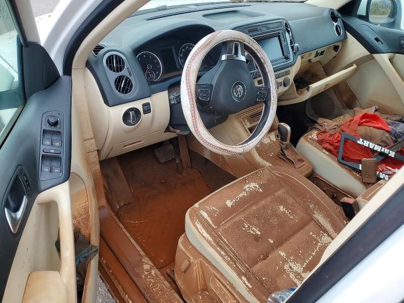 Продаж на аукціоні авто 2017 Volkswagen Tiguan, vin: WVGAV7AX4HK000072, номер лоту: 48637226