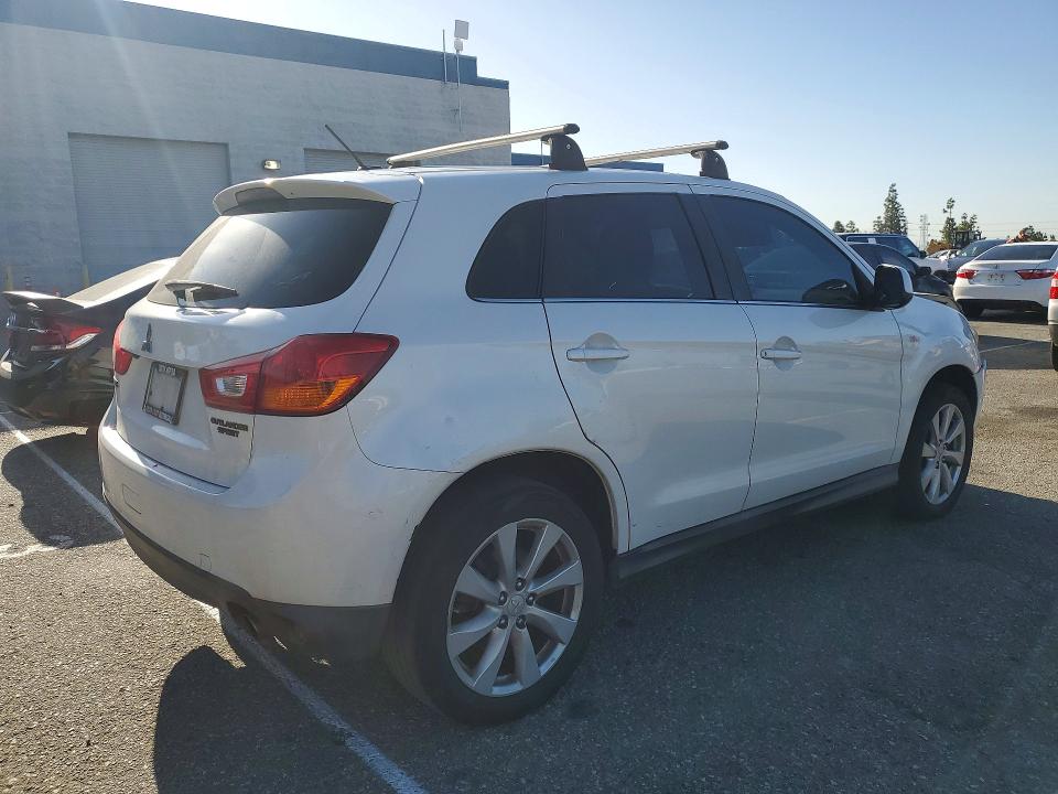 Продаж на аукціоні авто 2015 Mitsubishi Outlander Sport, vin: 4A4AP4AU9FE024343, номер лоту: 49498436