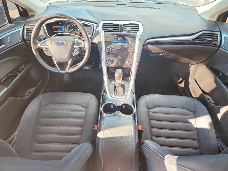 49905496 :رقم المزاد ، 3FA6P0T9XGR262592 vin ، 2016 Ford Fusion مزاد بيع
