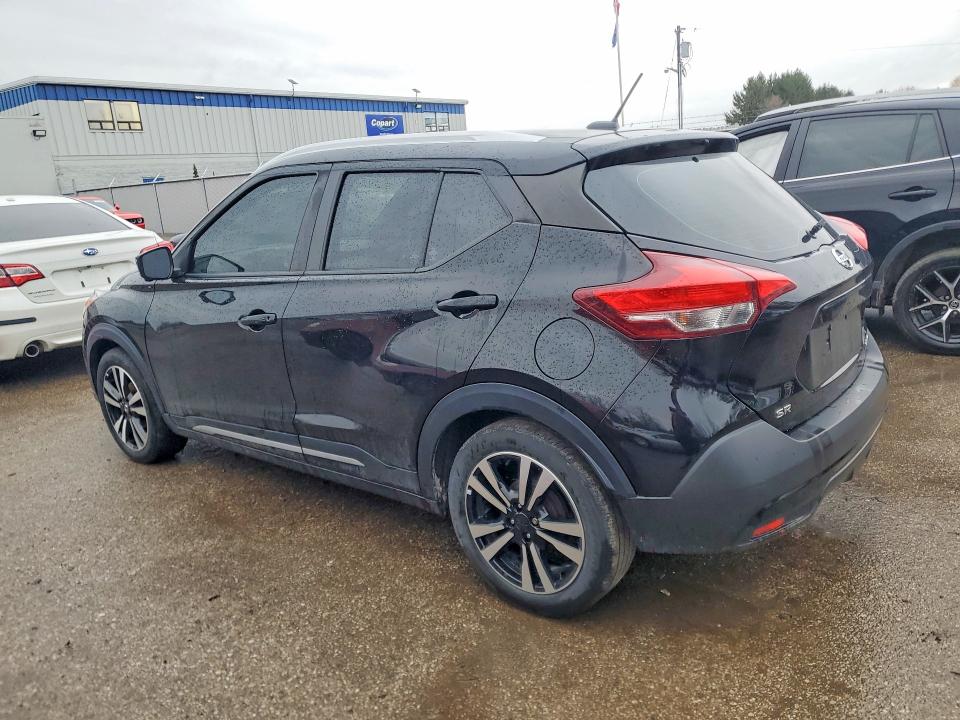 47749836 :رقم المزاد ، 3N1CP5CU7KL556433 vin ، 2019 Nissan Kicks مزاد بيع