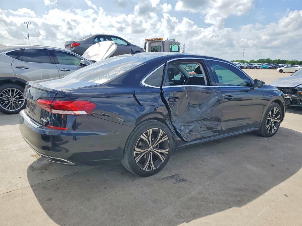 Продажа на аукционе авто 2021 Volkswagen Passat, vin: 1VWSA7A37MC004426, номер лота: 49761656