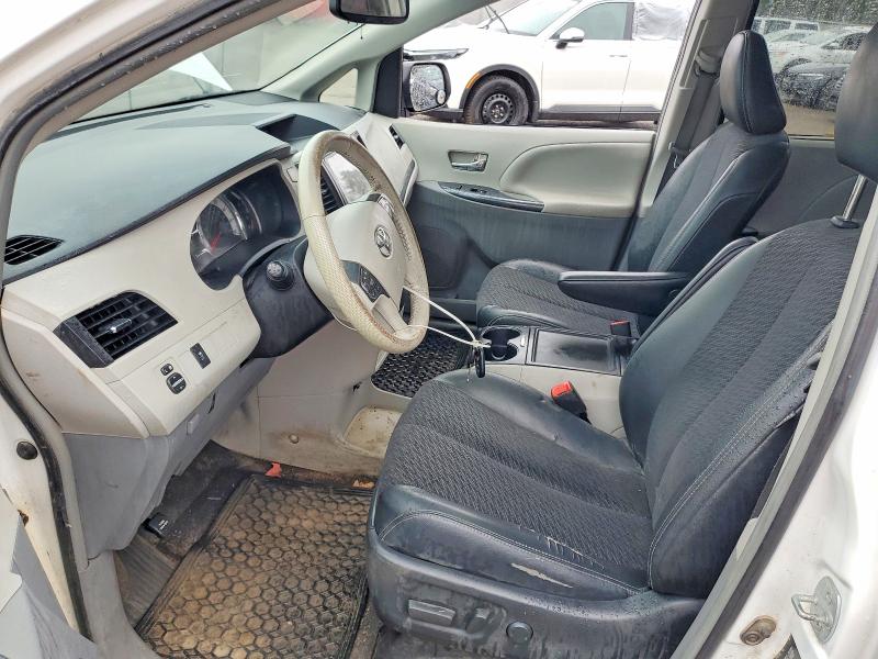 Продажа на аукционе авто 2014 Toyota Sienna, vin: 5TDXK3DC4ES476965, номер лота: 47721706