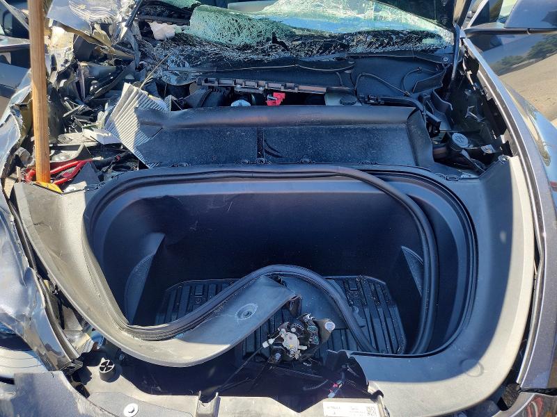 2024 Tesla Model Y მანქანა იყიდება აუქციონზე, vin: 7SAYGDEEXRA246904, აუქციონის ნომერი: 49426576