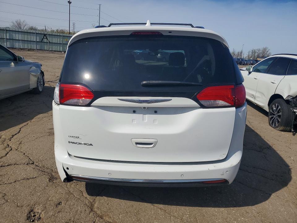 51414176 :رقم المزاد ، 2C4RC1BG3KR539803 vin ، 2019 Chrysler Pacifica مزاد بيع