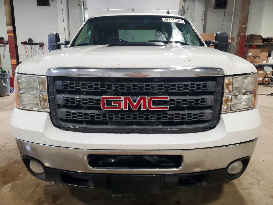 48354076 :رقم المزاد ، 1GT523CG1DZ275761 vin ، 2013 Gmc Sierra مزاد بيع