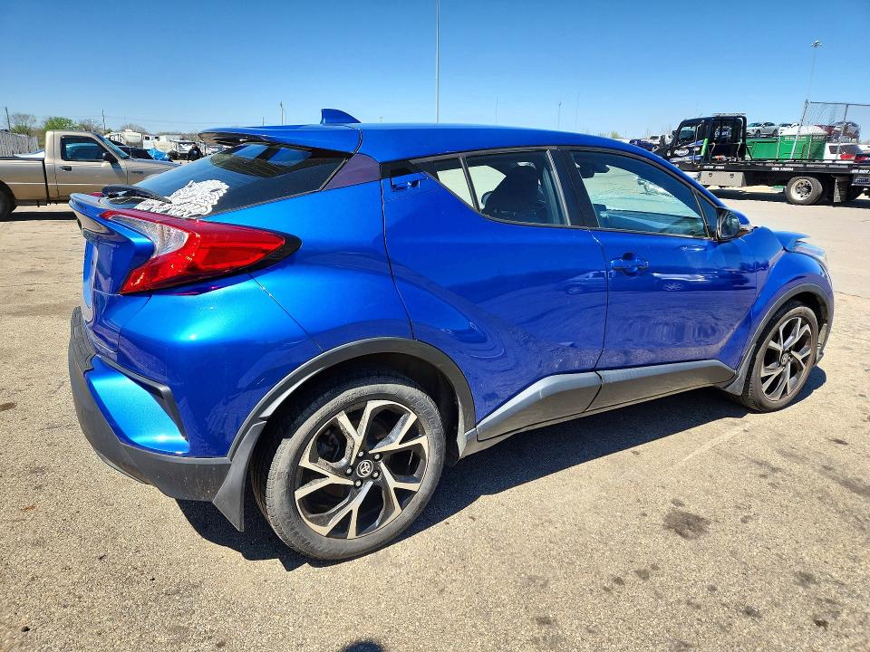2021 Toyota C-hr მანქანა იყიდება აუქციონზე, vin: NMTKHMBX4MR132263, აუქციონის ნომერი: 48124376