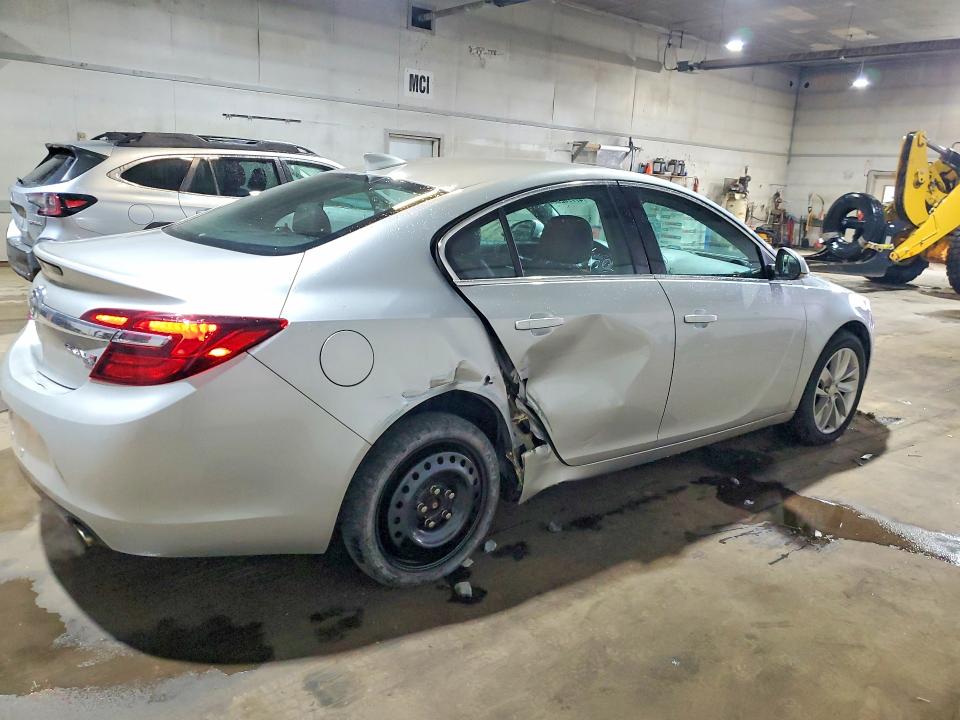 47778286 :رقم المزاد ، 2G4GM5EX3H9156861 vin ، 2017 Buick Regal مزاد بيع