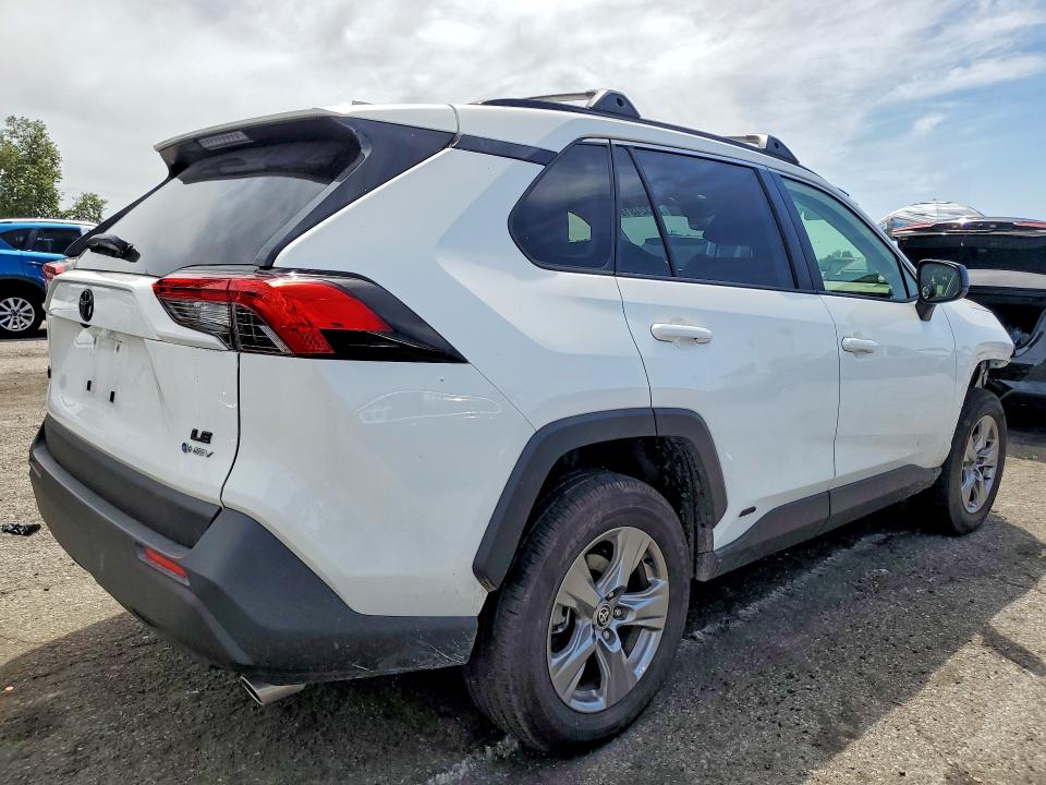 Продаж на аукціоні авто 2025 Toyota Rav4, vin: JTMLWRFV2SD606639, номер лоту: 50324816