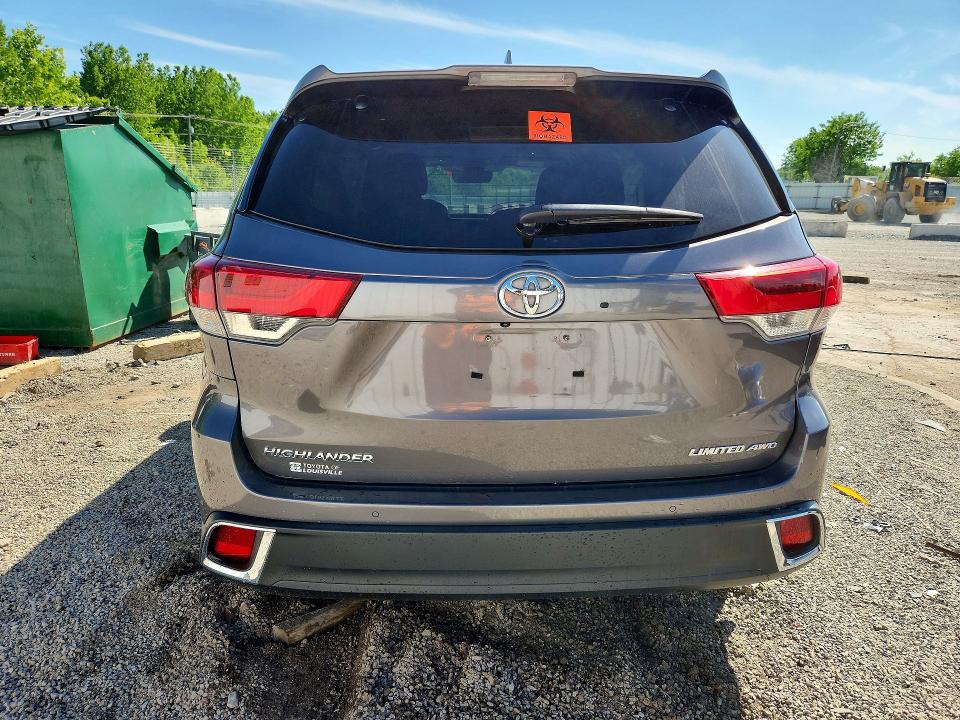 Продажа на аукционе авто 2019 Toyota Highlander, vin: 5TDDZRFH8KS992848, номер лота: 51879526