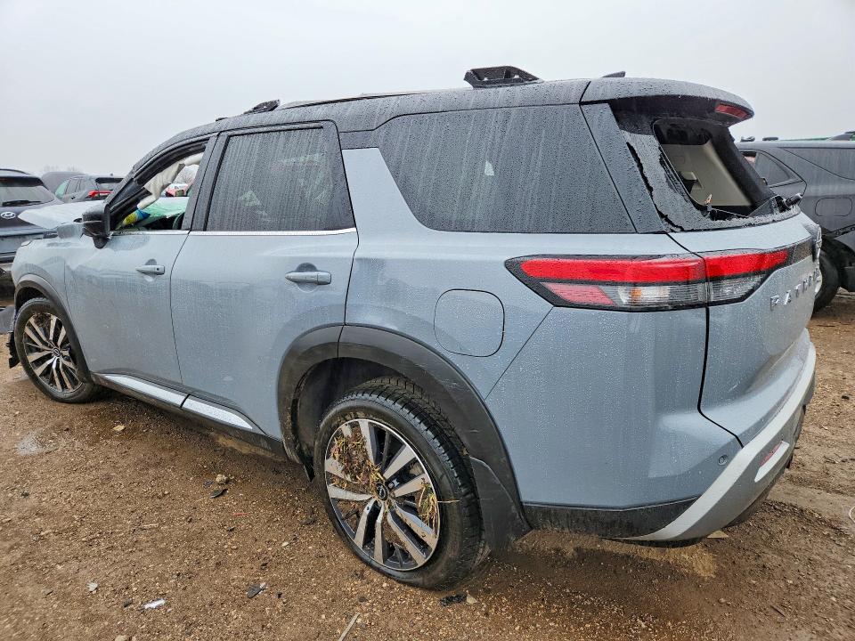 49563946 :رقم المزاد ، 5N1DR3DK0NC218932 vin ، 2022 Nissan Pathfinder مزاد بيع