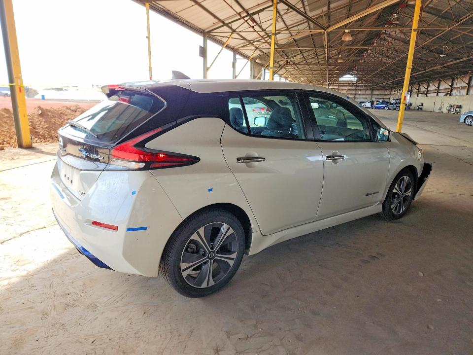 2018 Nissan Leaf მანქანა იყიდება აუქციონზე, vin: 1N4AZ1CP3JC308259, აუქციონის ნომერი: 50999456