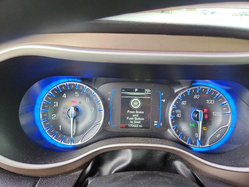 48493766 :رقم المزاد ، 2C4RC1DG0LR148655 vin ، 2020 Chrysler Voyager مزاد بيع