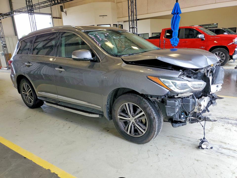 50665396 :رقم المزاد ، 5N1DL0MN3HC526885 vin ، 2017 Infiniti Qx60 مزاد بيع