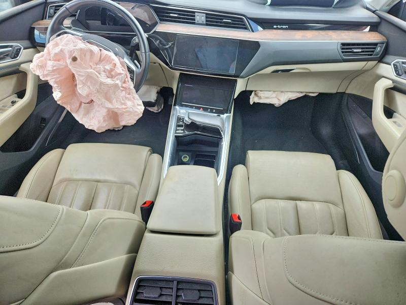 Aukcja sprzedaży 2019 Audi E-tron, vin: WA1VAAGE0KB021815, numer aukcji: 49506446