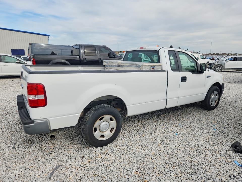 48955446 :رقم المزاد ، 1FTRF12258KB87567 vin ، 2008 Ford F150 مزاد بيع