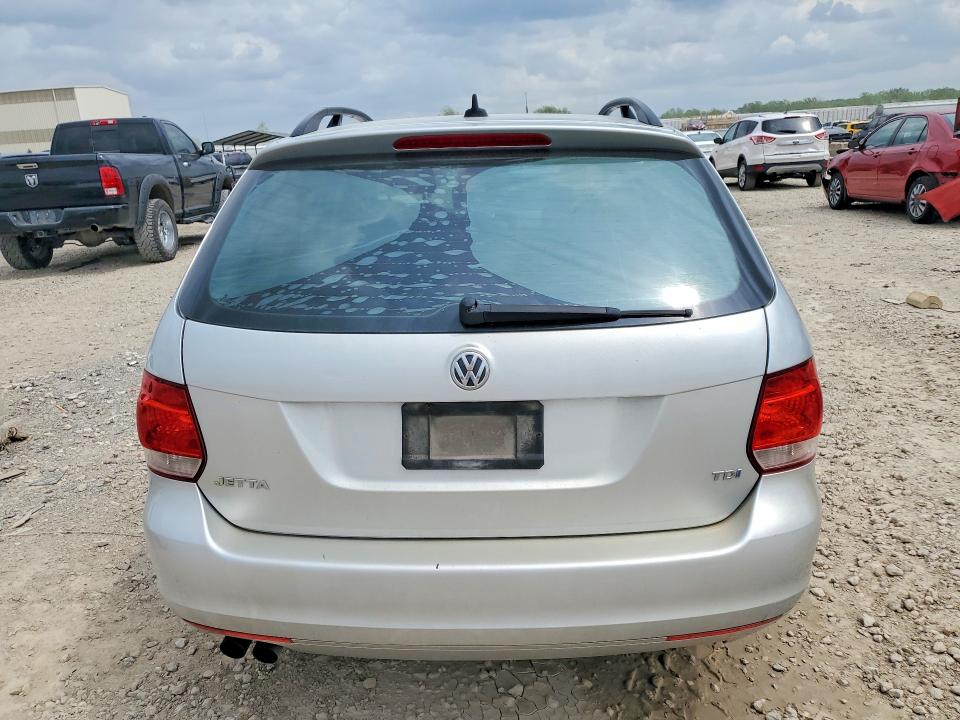 2013 Volkswagen Jetta მანქანა იყიდება აუქციონზე, vin: 3VWPL7AJ4DM631162, აუქციონის ნომერი: 50350186
