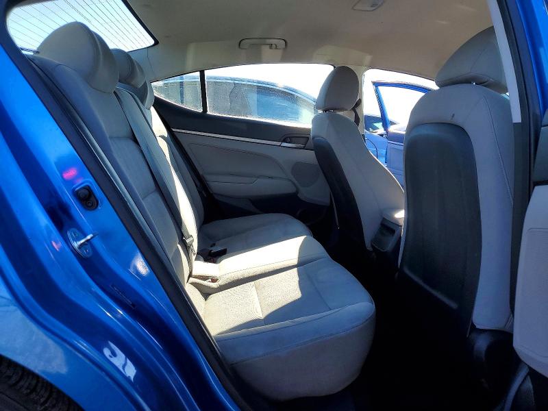 51021996 :رقم المزاد ، 5NPD74LF1HH201814 vin ، 2017 Hyundai Elantra مزاد بيع