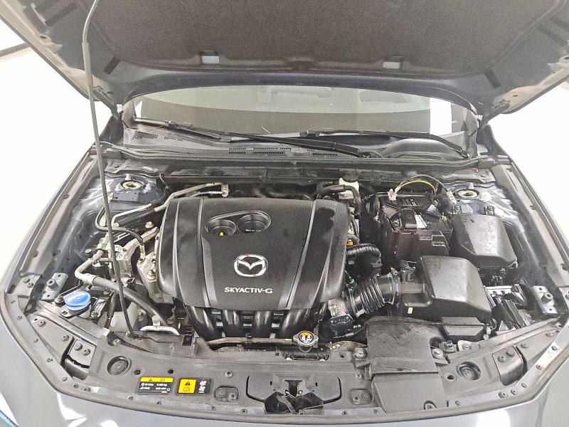 2021 Mazda 3 მანქანა იყიდება აუქციონზე, vin: JM1BPBML3M1316903, აუქციონის ნომერი: 49319826