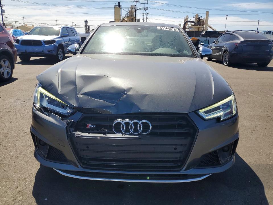 51185876 :رقم المزاد ، WAUA4AF49KA109558 vin ، 2019 Audi S4 مزاد بيع